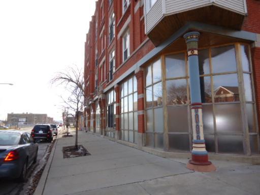 765 E 41 St. #1A, Chicago, IL 60653