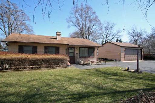 3200 N Salk Rd., Arlington Heights, IL 60004
