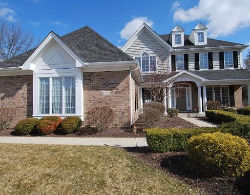 619 Mason Dr., La Grange, IL 60525