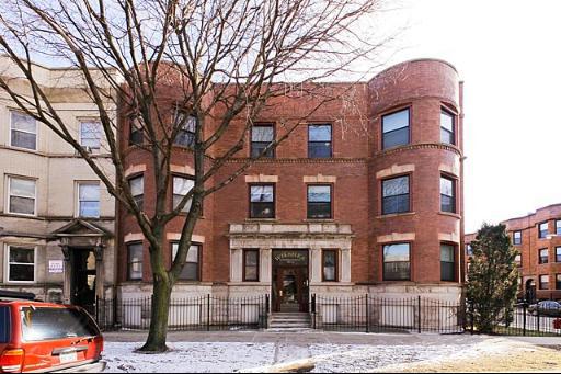 921 W Sheridan Rd. #1, Chicago, IL 60613
