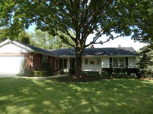 275 Coldspring Rd., Barrington, IL 60010
