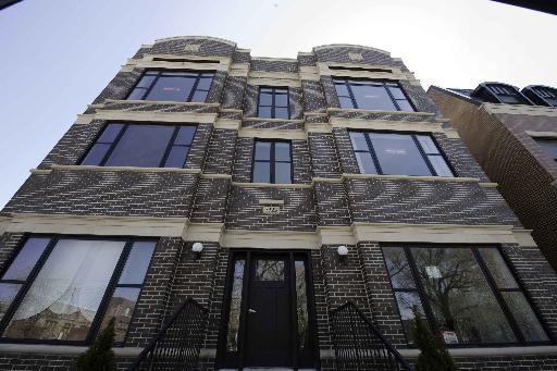 3323 S Prairie Ave. #3S, Chicago, IL 60616