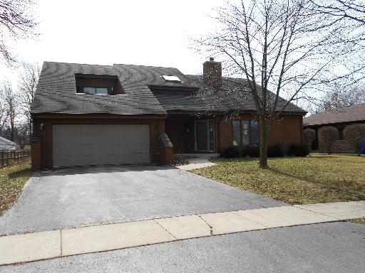 594 Division St., Crete, IL 60417
