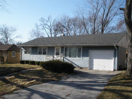 1869 Summit St., Kankakee, IL 60901