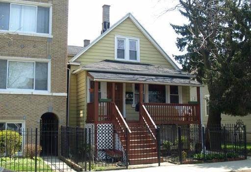 4037 N Saint Louis Ave., Chicago, IL 60618