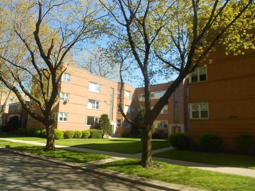 2637 W Fitch Ave. #3E, Chicago, IL 60645