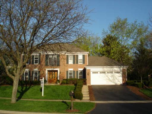 1312 Creekside Dr., Wheaton, IL 60189