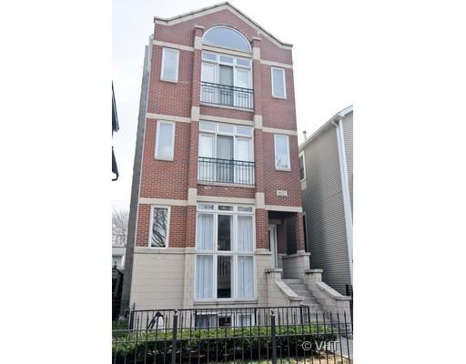 3027 N Racine Ave. #1, Chicago, IL 60657