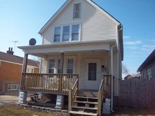 12732 Lincoln St., Blue Island, IL 60406