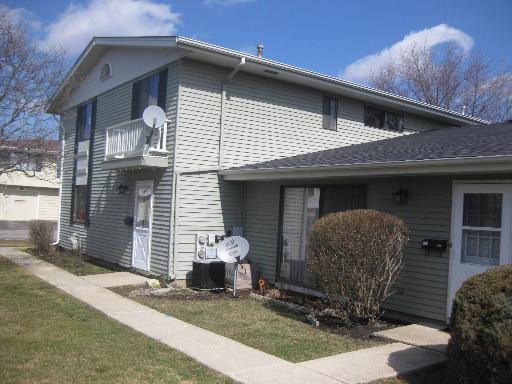 1307 Forestdale Ct., Schaumburg, IL 60193