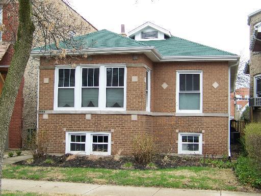2569 W Argyle St., Chicago, IL 60625