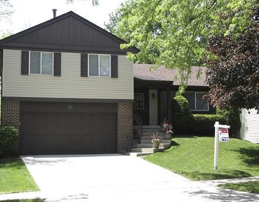 30 Monterey Dr., Vernon Hills, IL 60061