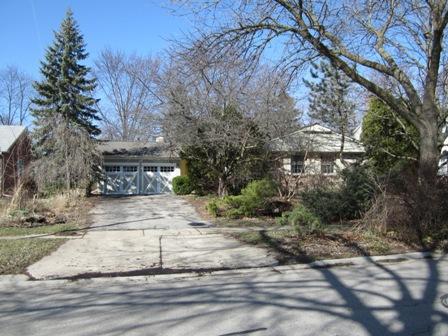 661 Woodhollow Ln., Buffalo Grove, IL 60089