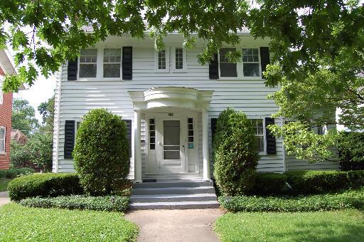 239 Lawndale Ave., Aurora, IL 60507