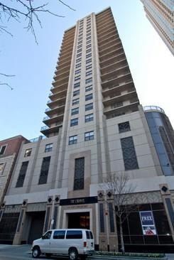 635 N Dearborn St. #1206, Chicago, IL 60654