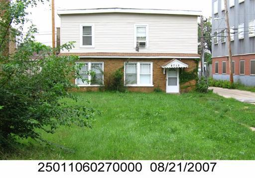 8712 S Constance Ave., Chicago, IL 60617