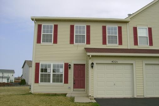 4221 Cummins St., Plano, IL 60545