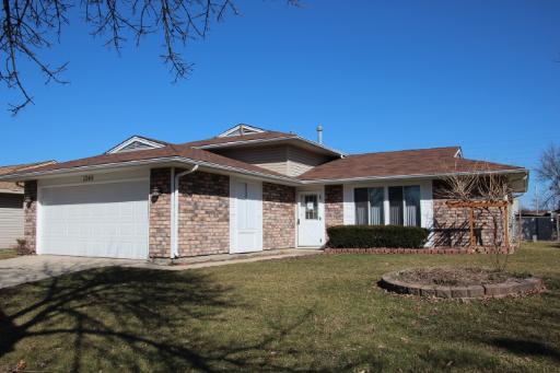 1365 Corley Dr., Elgin, IL 60120