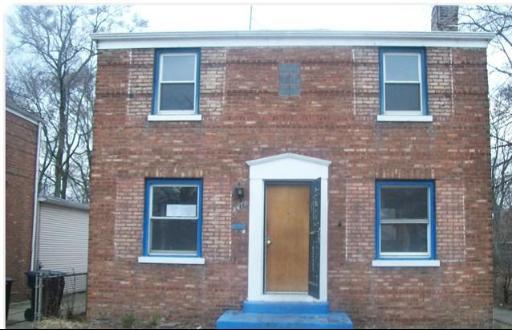 9612 S Bensley Ave., Chicago, IL 60617