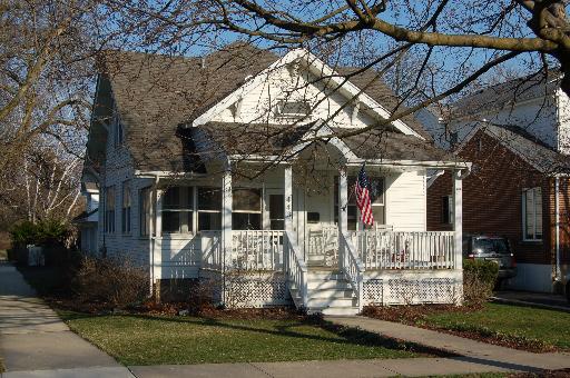 443 North Ave., Barrington, IL 60010