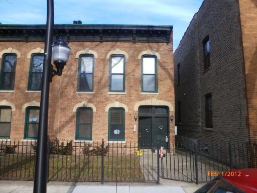 1420 W Flournoy St., Chicago, IL 60607