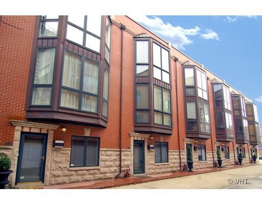2052 W Armitage Ave. #F, Chicago, IL 60647