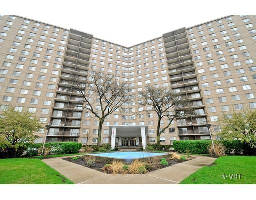 7033 N Kedzie Ave. #1413, Chicago, IL 60645