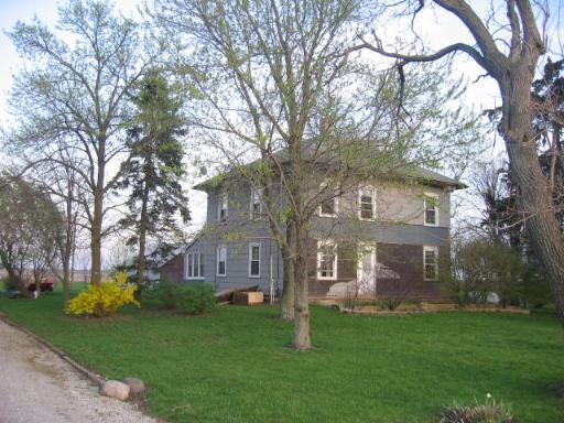 28228 N 1000 East Rd., Blackstone, IL 61313
