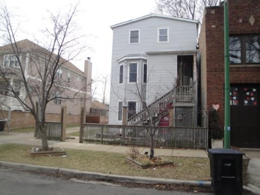4042 N Kolmar Ave., Chicago, IL 60641
