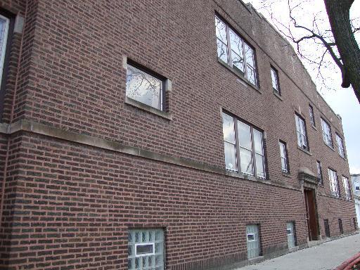 3943 W Wellington Ave., Chicago, IL 60618