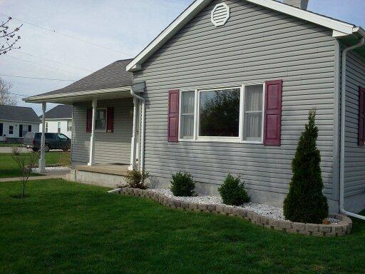229 Clark St., Utica, IL 61373