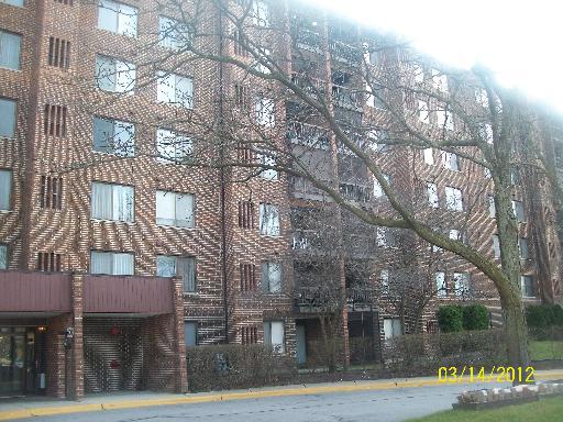 400 S Park Ave. #407, Calumet City, IL 60409
