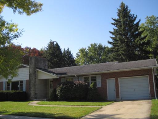 308 N Knoll Dr., Rochelle, IL 61068