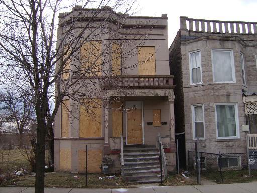 3907 W Arthington St., Chicago, IL 60624