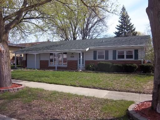 18337 Hickory St., Lansing, IL 60438