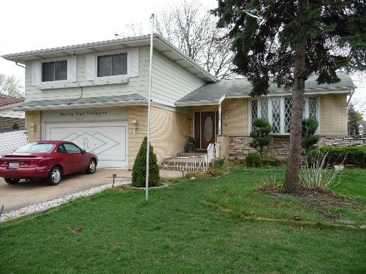 2417 S Shag Bark Tr., Arlington Heights, IL 60005