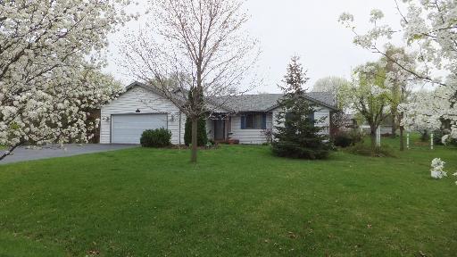 6641 Saddle Club Dr., Roscoe, IL 61073