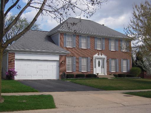 1015 Wakefield Dr., Elgin, IL 60120