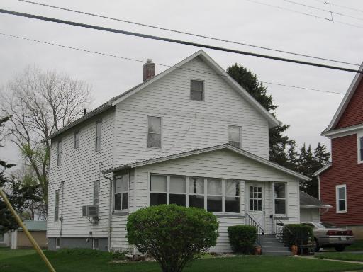 218 Adams St., Sheffield, IL 61361
