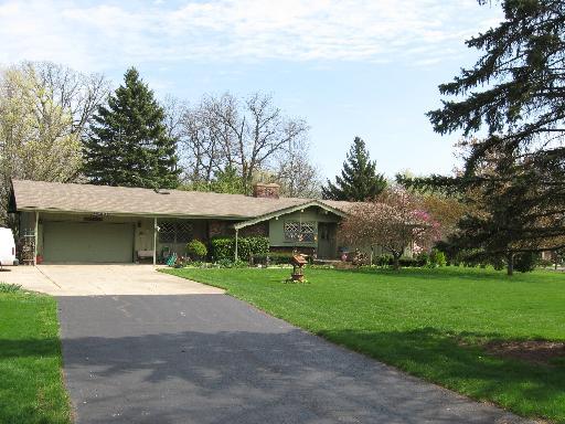 3908 Dean St., Woodstock, IL 60098