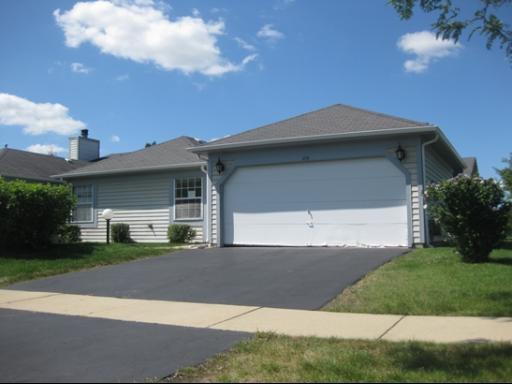 273 Whitewood Dr., Streamwood, IL 60107