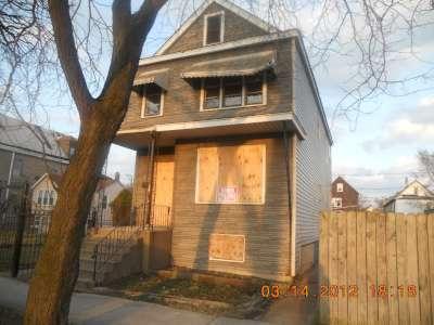 8355 S Bond Ave., Chicago, IL 60617