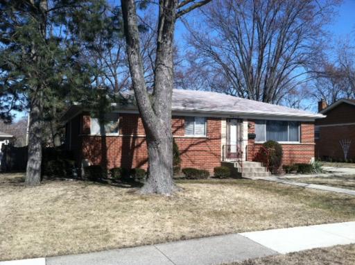 2006 W Lincoln Ave., Mount Prospect, IL 60056