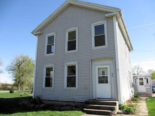 525 E Main St., Amboy, IL 61310