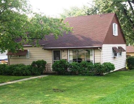 7401 W 114th St., Worth, IL 60482