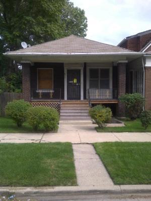 6711 S Prairie Ave., Chicago, IL 60637