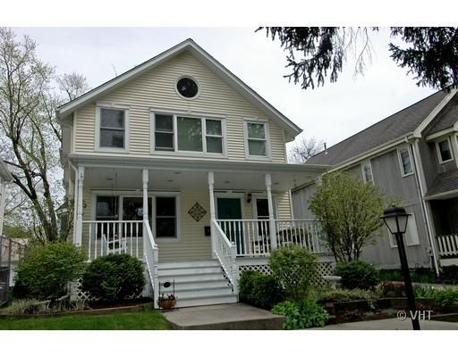 515 S Summit St., Barrington, IL 60010