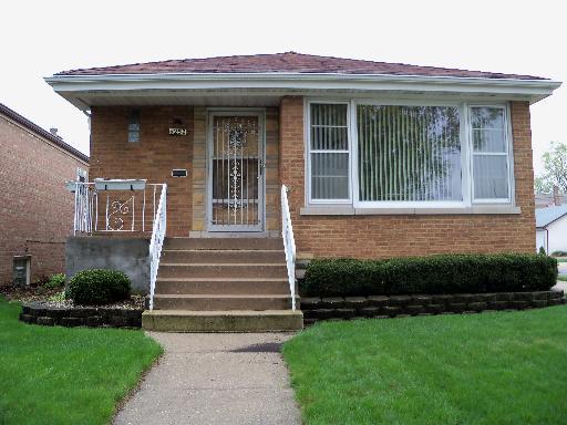 5259 S New England Ave., Chicago, IL 60638