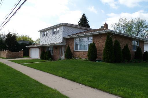 5601 W 99th St., Oak Lawn, IL 60453
