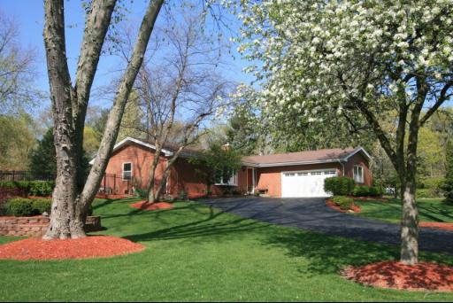 2917 Garden Ln., Crystal Lake, IL 60012